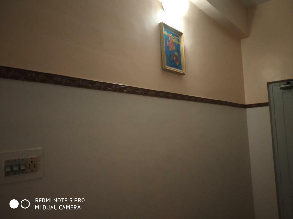 Krishna Lodge Tiruchirappalli Dış mekan fotoğraf